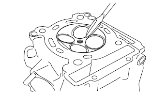 Checking the cylinder head